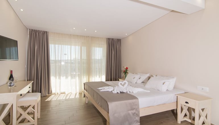 4* Belussi Beach Hotel & Suites - Δροσιά, Ζάκυνθος
