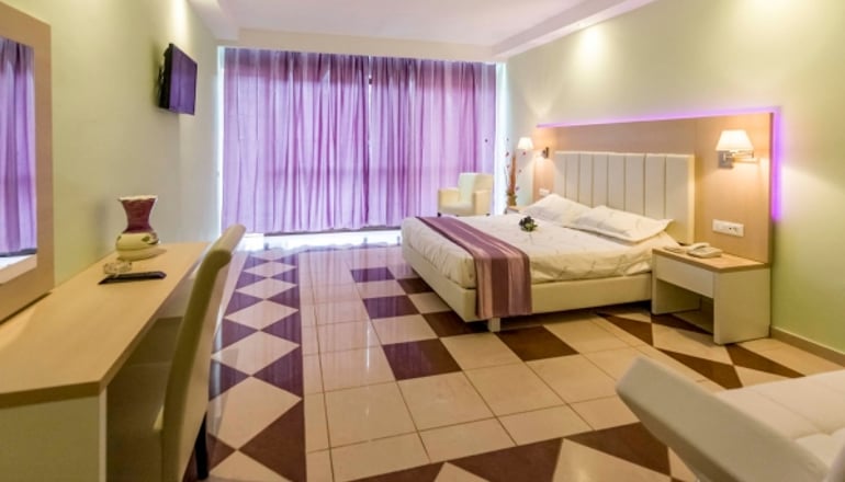 4* Blue Princess Beach Hotel and Suites