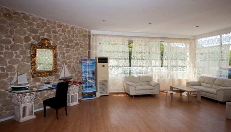 4* Blue Princess Beach Hotel and Suites