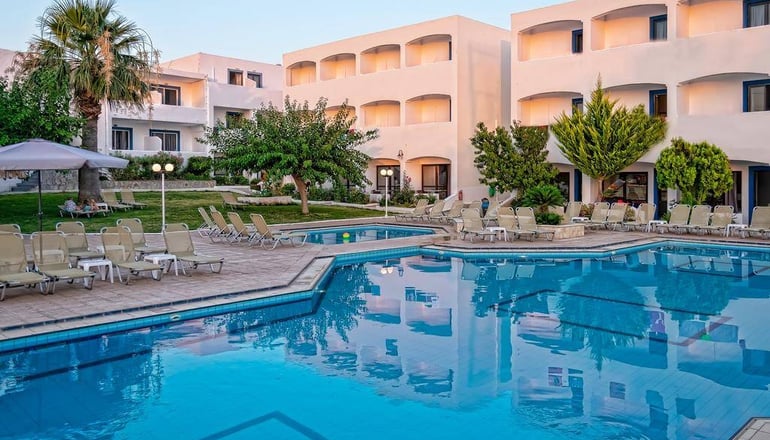 4* Blue Resort Hotel