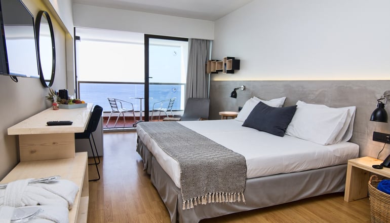 4* Blue Sky City Beach Hotel