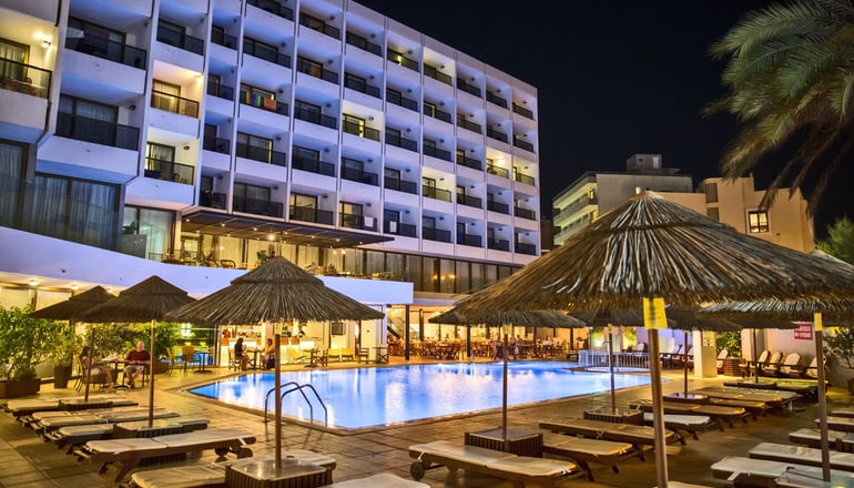 4* Blue Sky City Beach Hotel