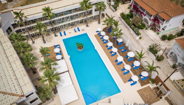 4* Cameo Beach Resort