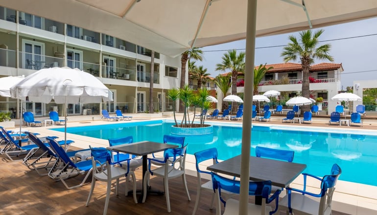 4* Cameo Beach Resort