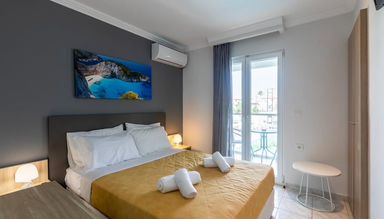 4* Cameo Beach Resort