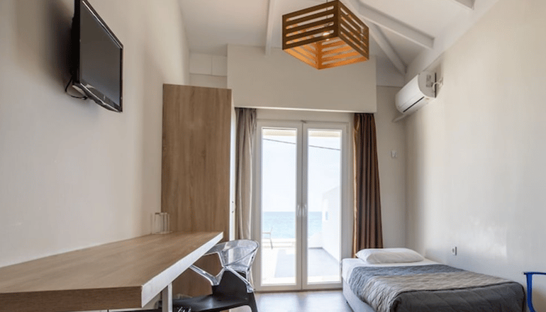 4* Cameo Beach Resort