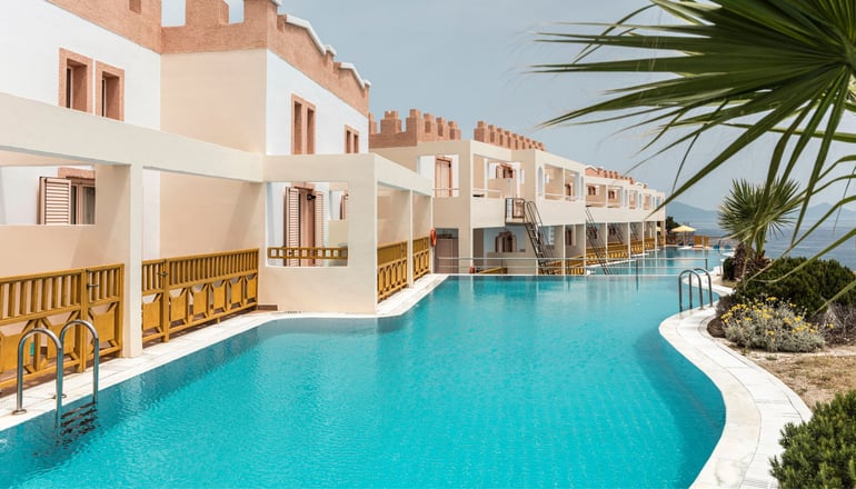 4* Canvas by Mitsis Family Village