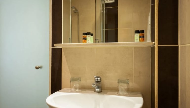 4* Canvas by Mitsis Messonghi - Μωραΐτικα, Κέρκυρα