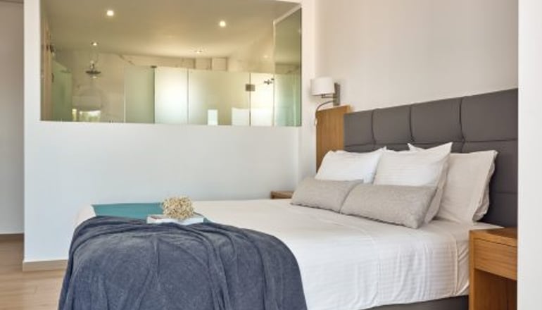 4* Cavo Orient Beach Hotel