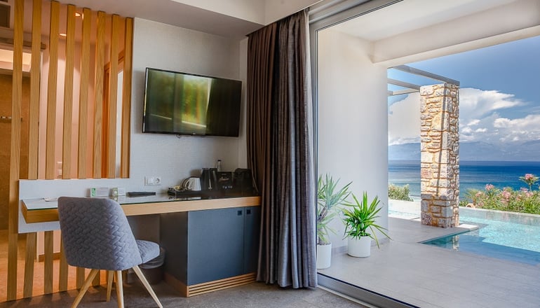 4* Colonides Beach Hotel