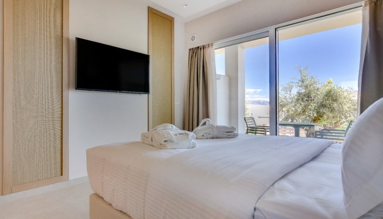 4* Colonides Beach Hotel