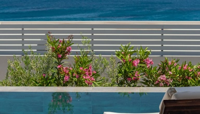 4* Colonides Beach Hotel