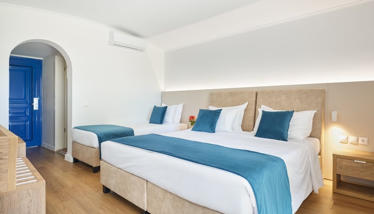 4* Comer Kinetta Beach  - Κινέτα