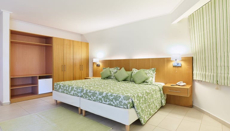 4* Comer Kinetta Beach  - Κινέτα