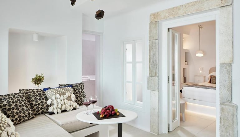 4* Cosmopolitan Suites  - Φηρά, Σαντορίνη