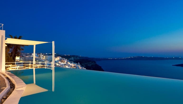 4* Cosmopolitan Suites  - Φηρά, Σαντορίνη