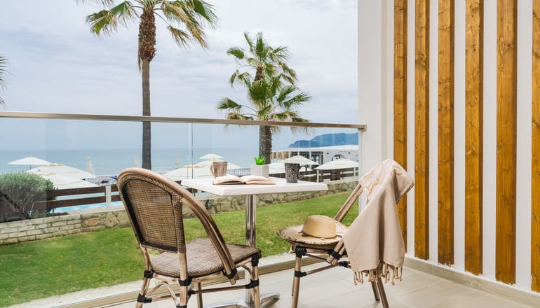 4* Crystal Beach Hotel