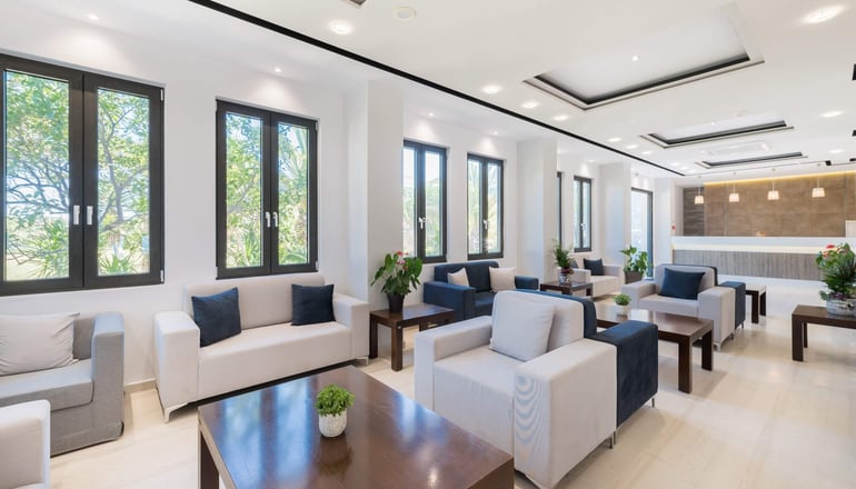 4* Crystal Beach Hotel