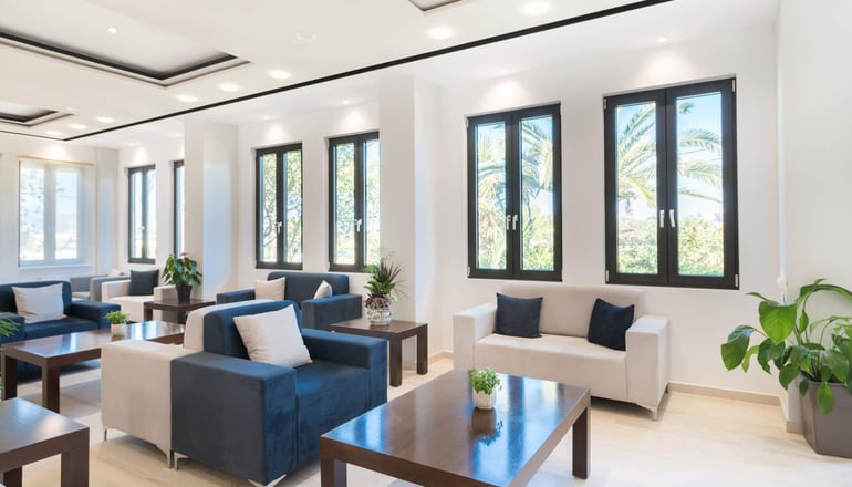 4* Crystal Beach Hotel