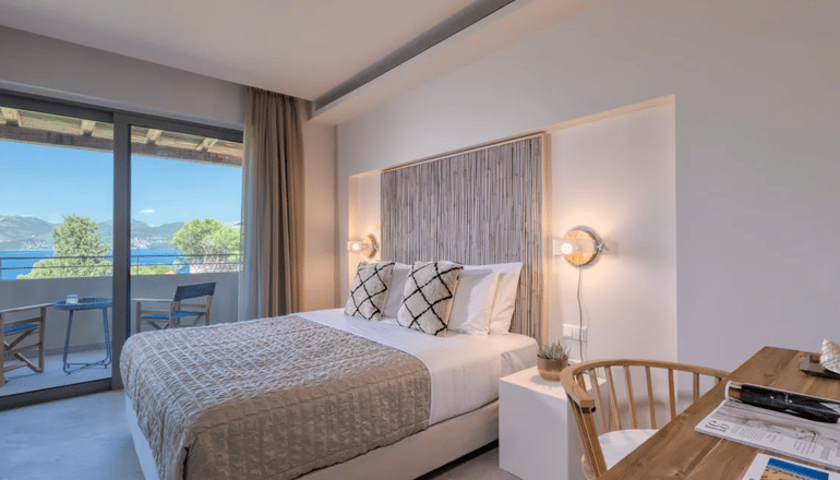 4* Crystal Waters - Νικιάνα, Λευκάδα