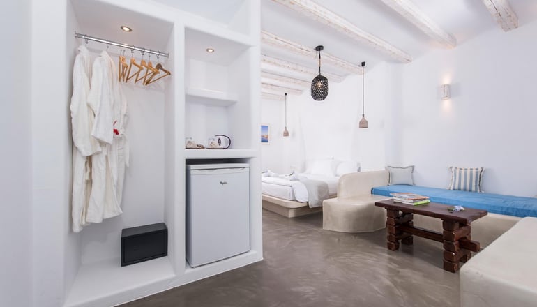 4* Cycladic Islands Hotel & Spa