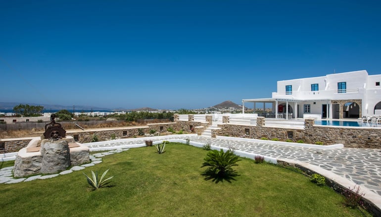 4* Cycladic Islands Hotel & Spa