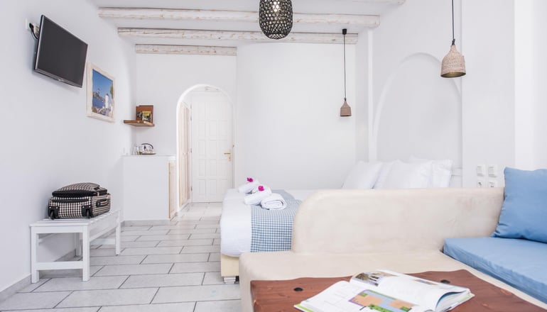 4* Cycladic Islands Hotel & Spa