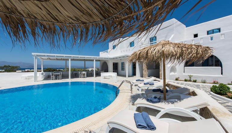 4* Cycladic Islands Hotel & Spa
