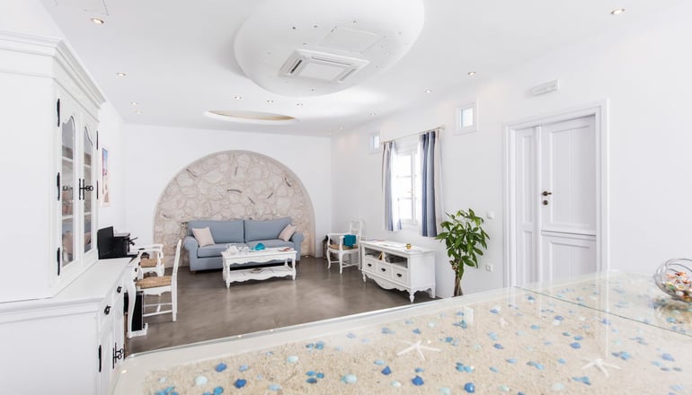 4* Cycladic Islands Hotel & Spa