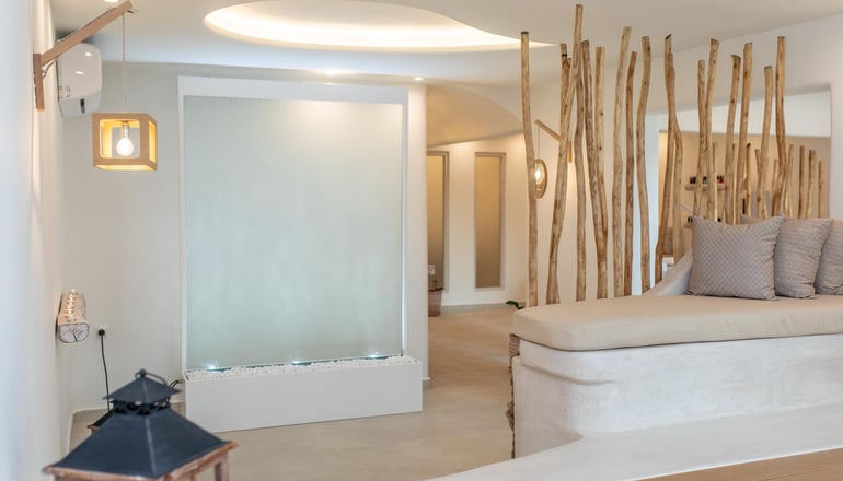 4* Cycladic Islands Hotel & Spa