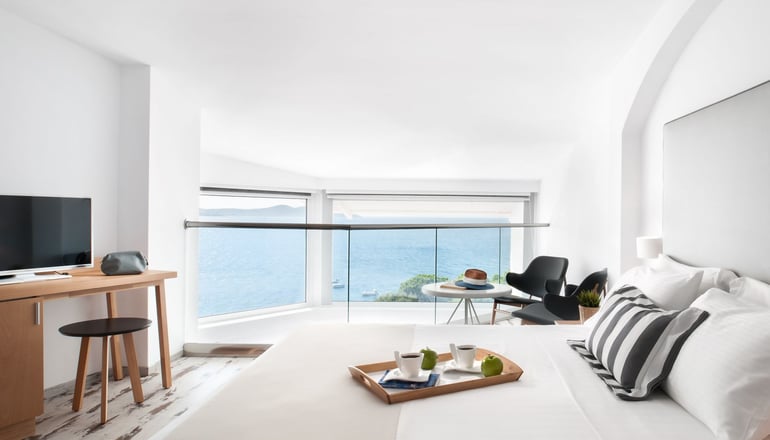 4* DE LUXE SUITES Akti Ouranoupoli