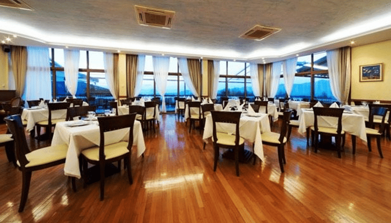 4* Delphi Palace