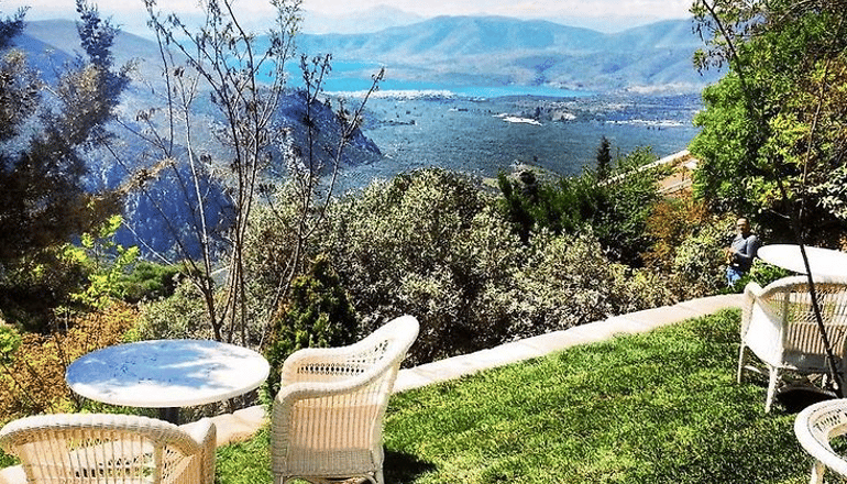 4* Delphi Palace