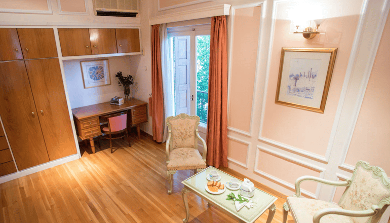 4* Delphi Palace