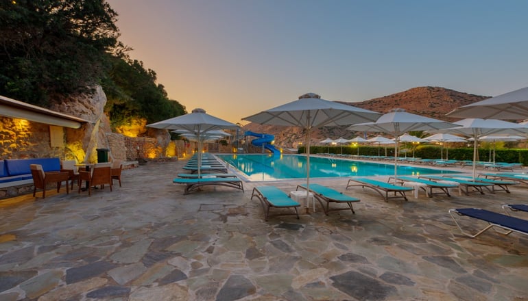 4* Dolphin Bay Seaside Resort & Suites - Γαλησσάς, Σύρος