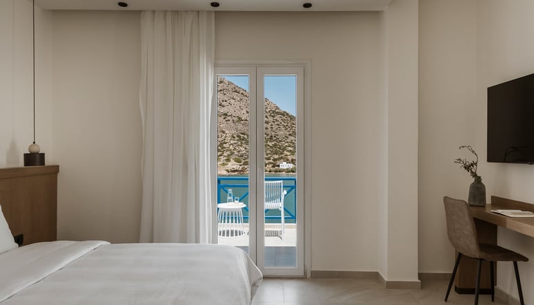 4* Dolphin Bay Seaside Resort & Suites