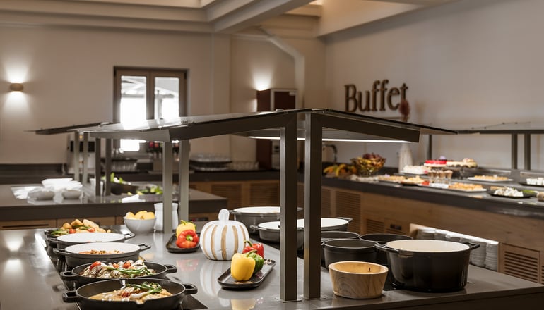 4* Dolphin Bay Seaside Resort & Suites