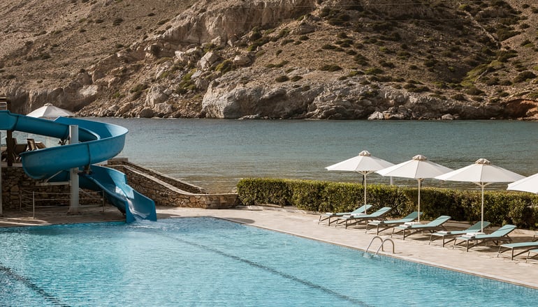 4* Dolphin Bay Seaside Resort & Suites