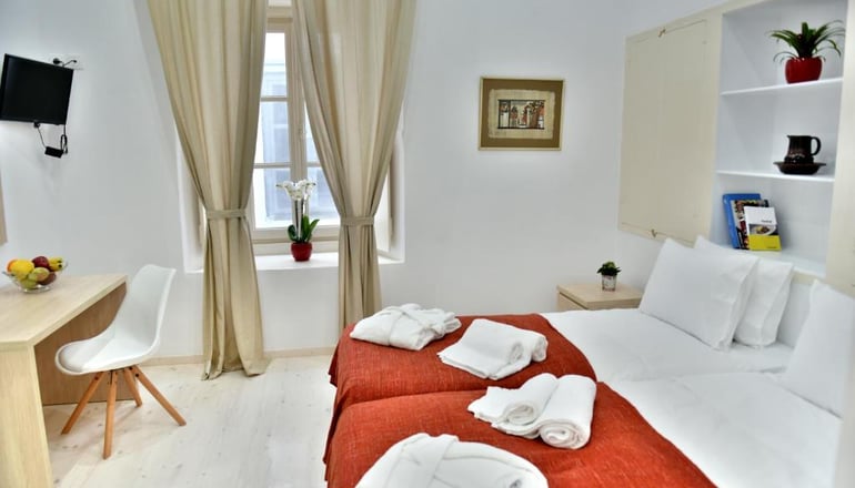 4* Douskos Port House - Ύδρα