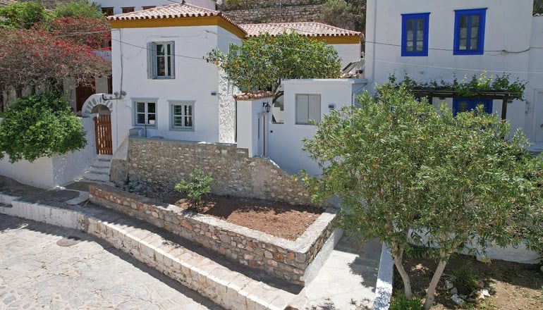 Douskos Citrus Apartments - Ύδρα