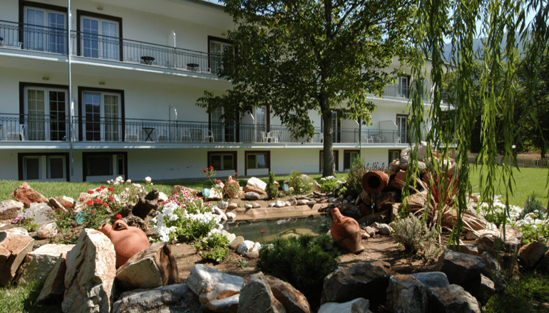4* Dryas Resort