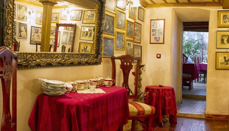 Ilion Traditional Hotel
