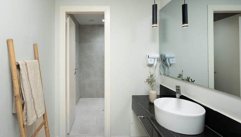 4* Ekati Mare Boutique Resort