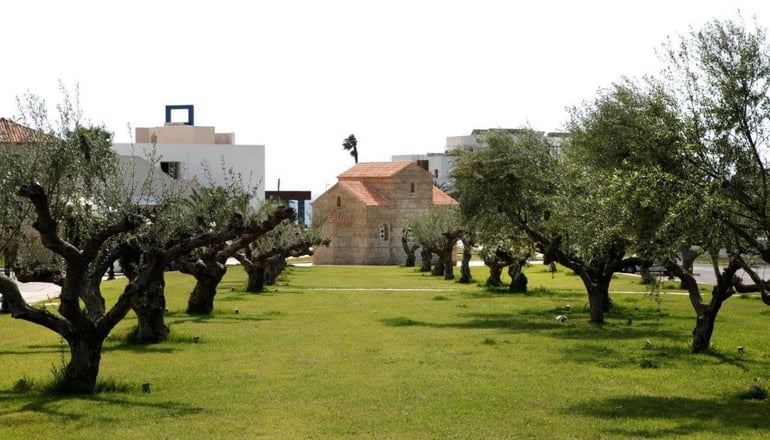 4* Elite City Resort