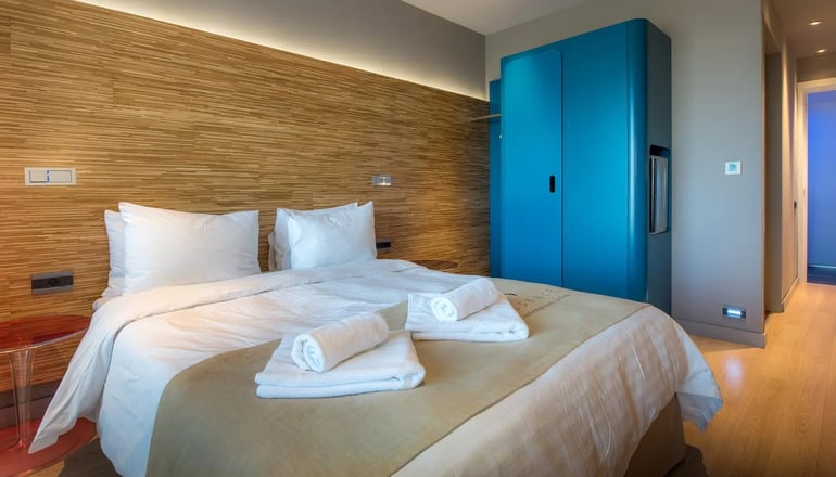 4* Essence Living Exclusive Hotel