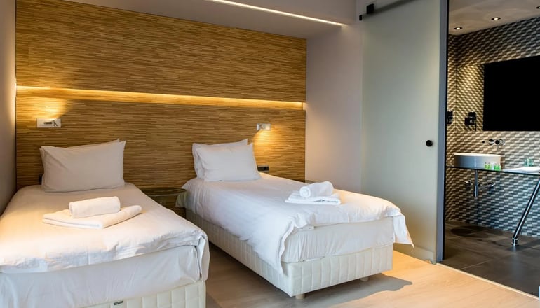 4* Essence Living Exclusive Hotel