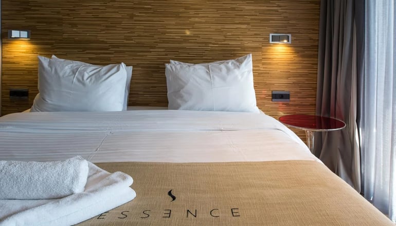 4* Essence Living Exclusive Hotel