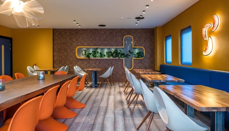 4* Essence Living Exclusive Hotel