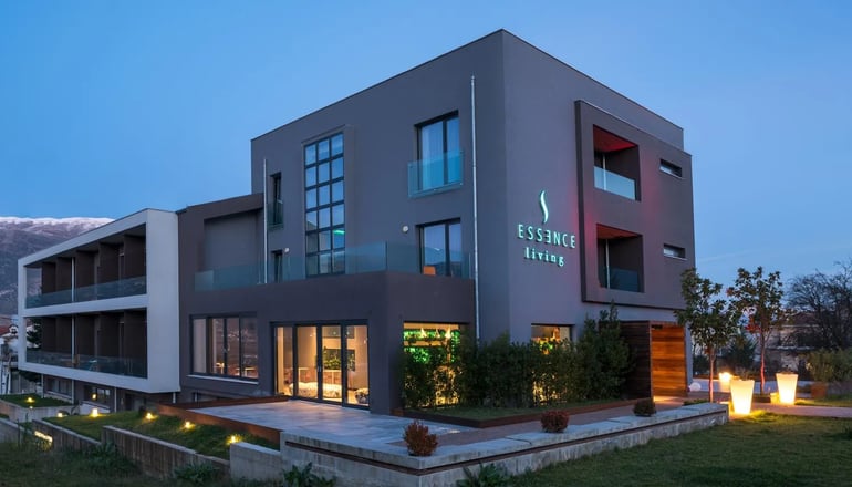 4* Essence Living Exclusive Hotel