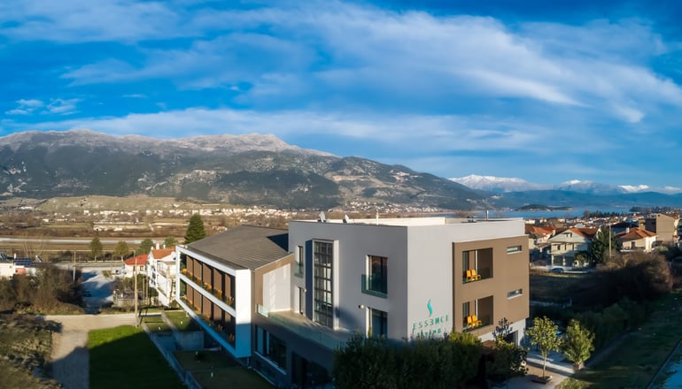 4* Essence Living Exclusive Hotel